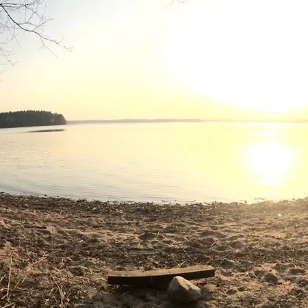 Lakeside * לאפינרנטה